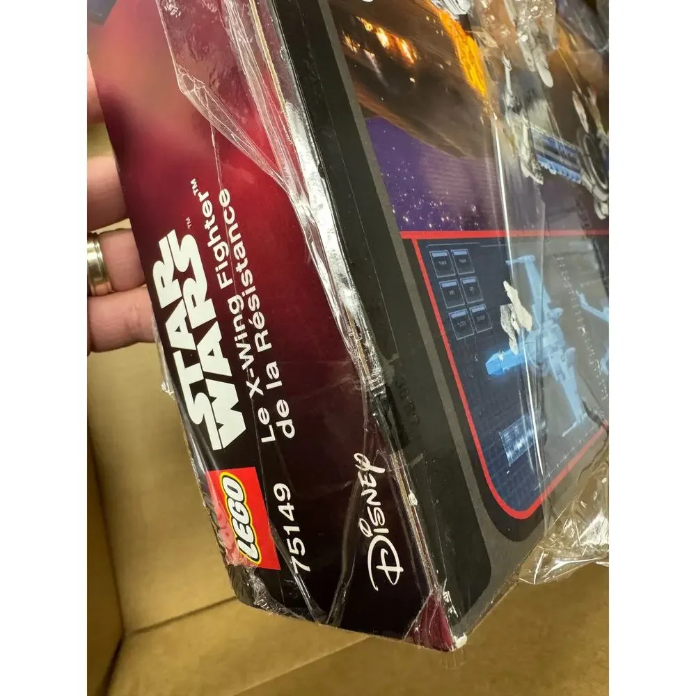 LEGO Star Wars X-Wing Fighter 75149 Resistance Starship Building Kit Open Box